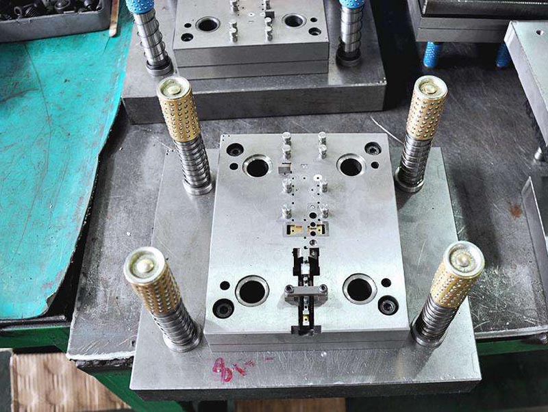 北林模具制造-01